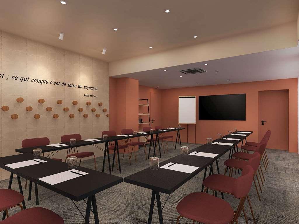 Mercure Saint Raphael Centre Plage Facilities photo